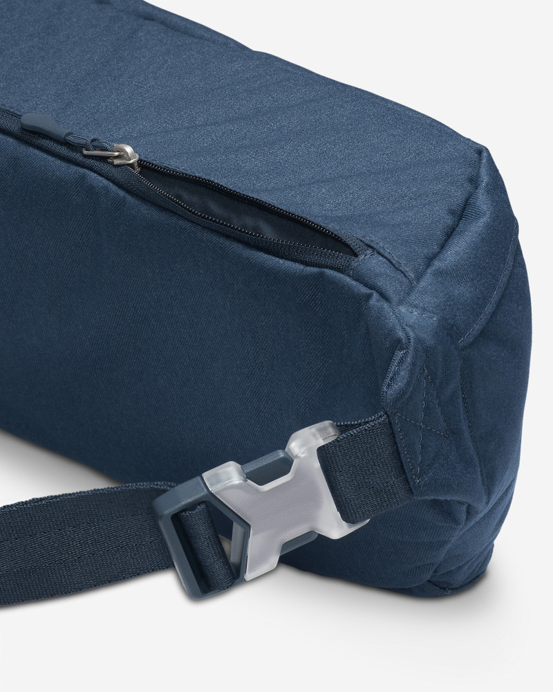 Nike Elemental Premium Fanny Pack (8L) 7