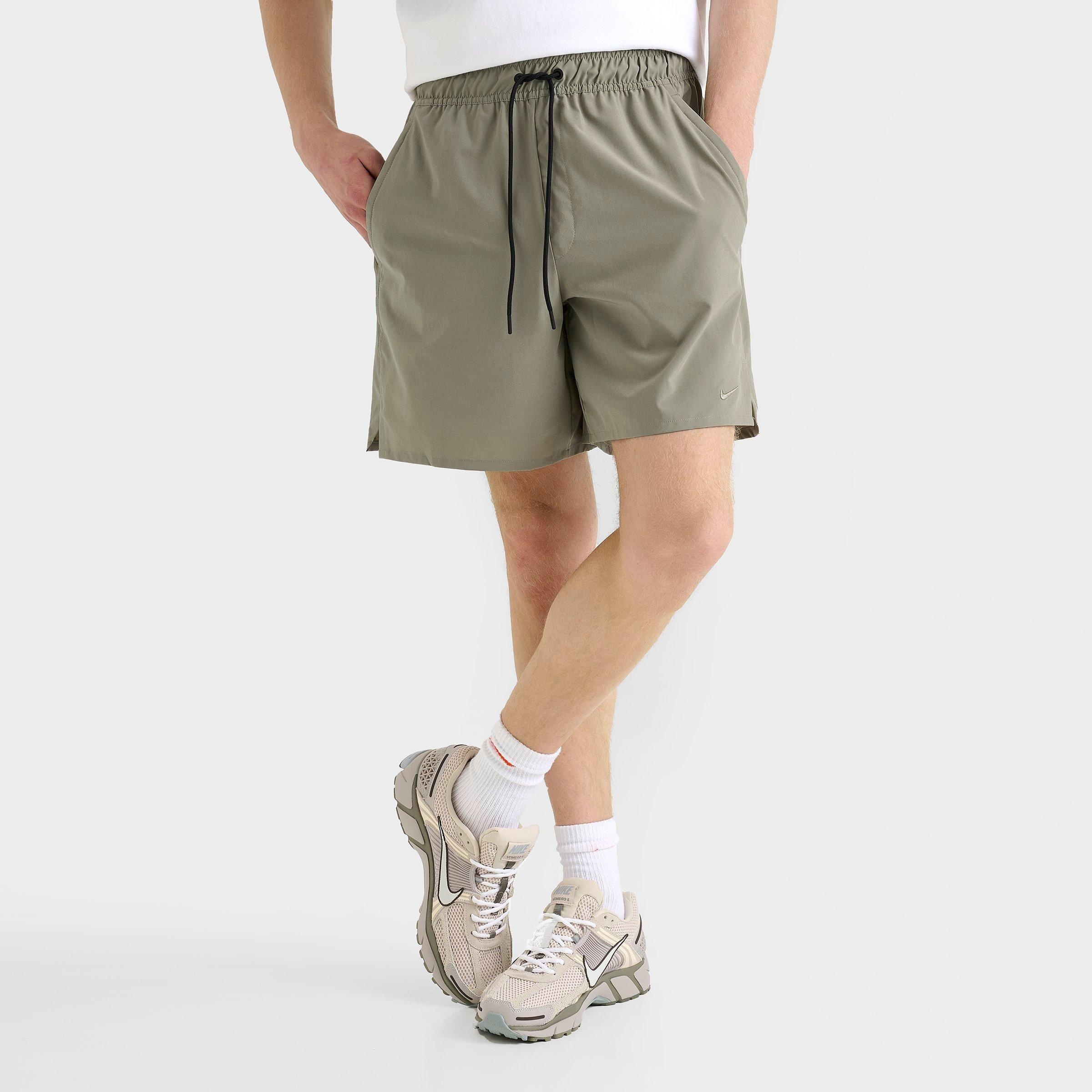MEN'S NIKE UNLIMITED DRI-FIT 7" UNLINED VERSATILE SHORTS - 1