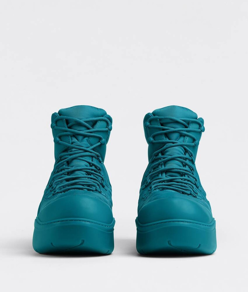 Bottega Veneta puddle bomber outlook