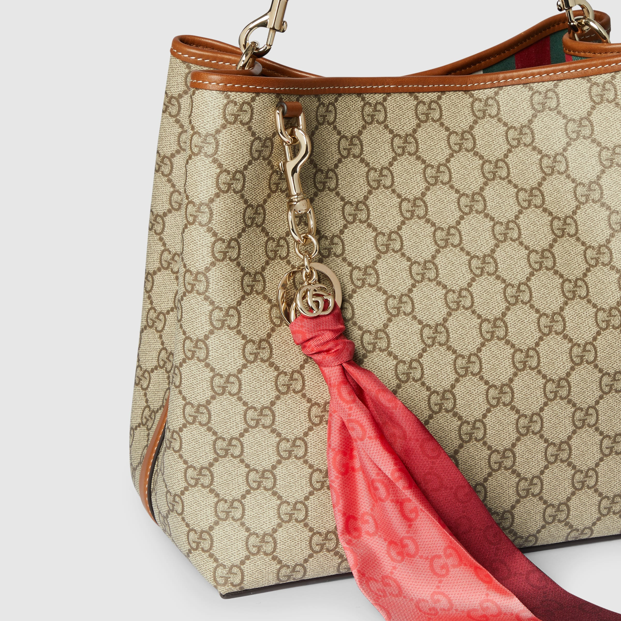 Keychain with GG silk - 4