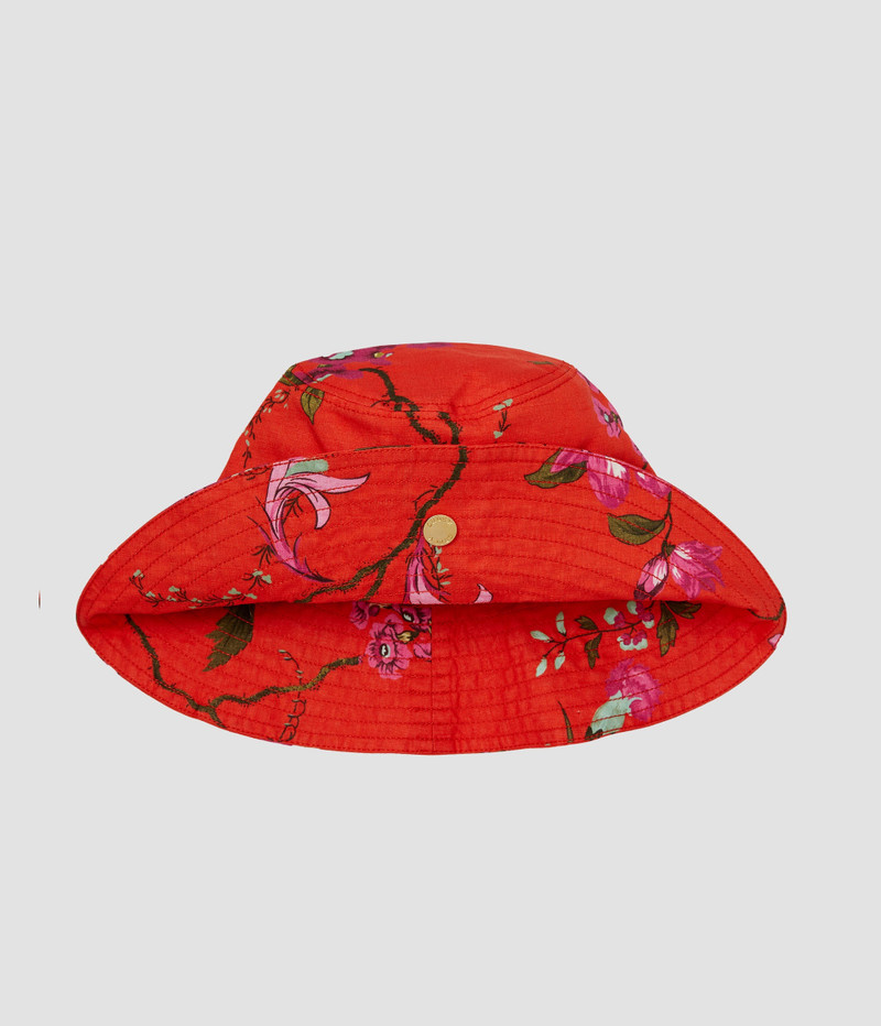 BUCKET HAT 1
