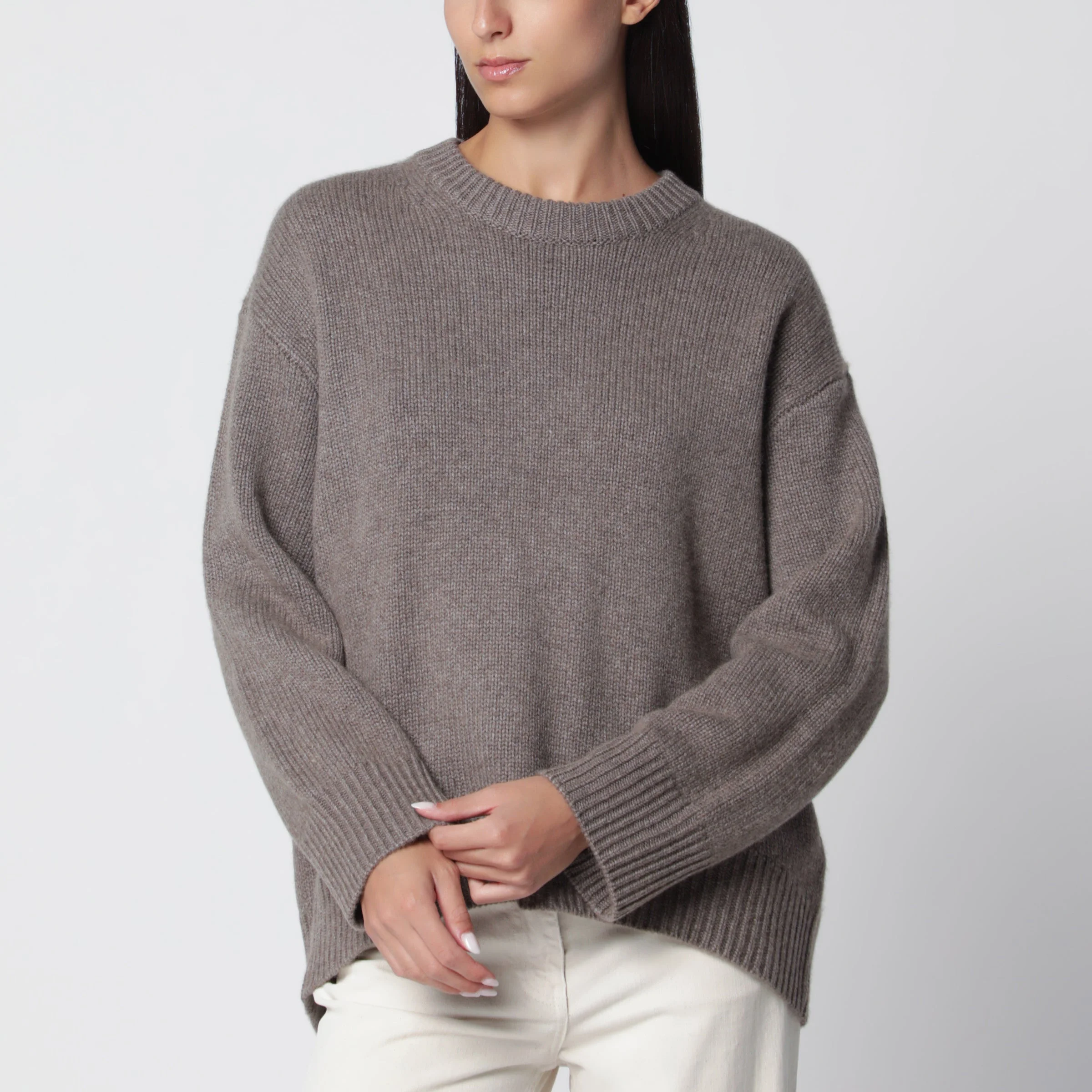Noor crew-neck cashmere sweater in truffle - 1