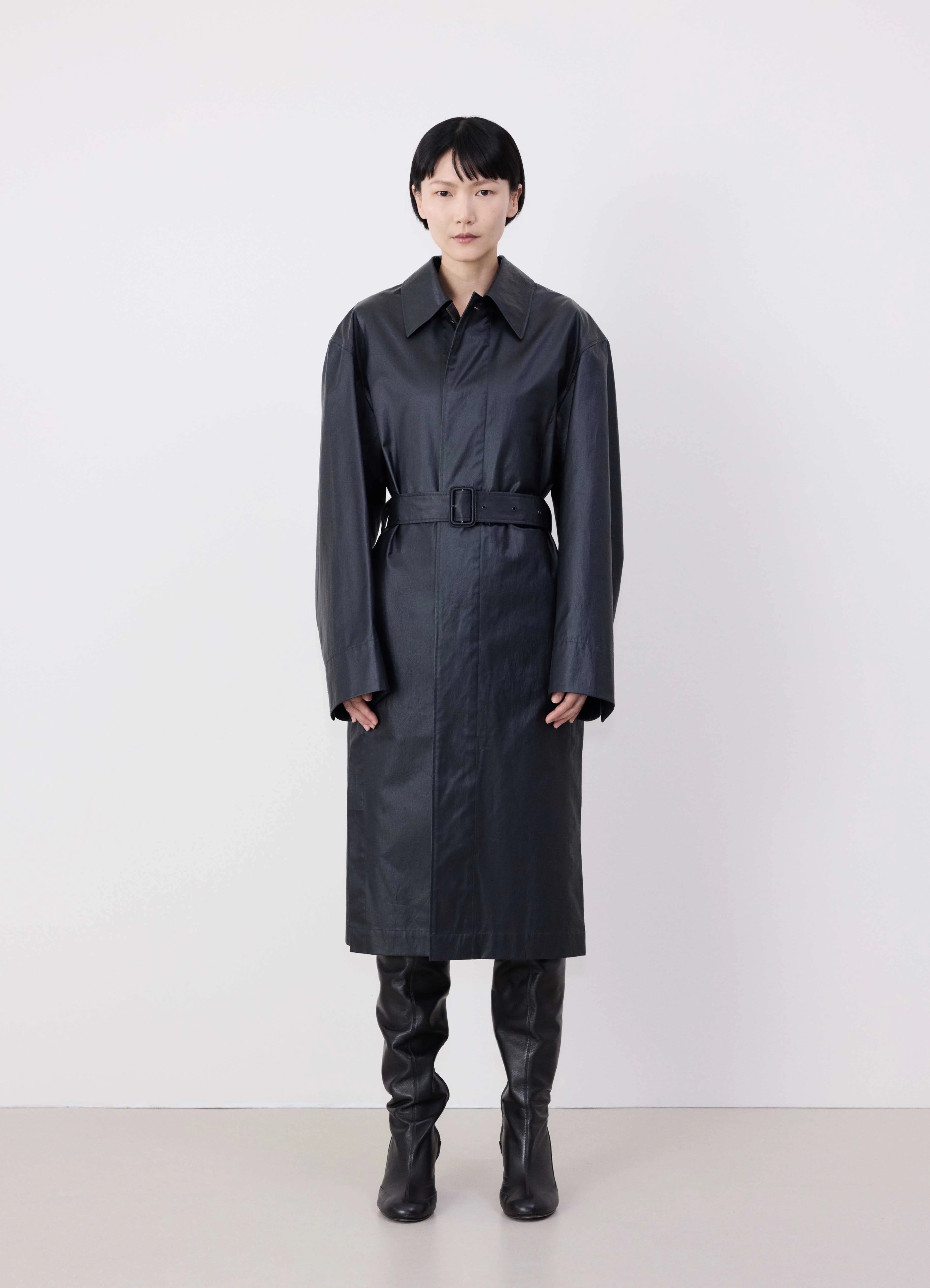 BELTED RAIN COAT WITH SLITS - 1