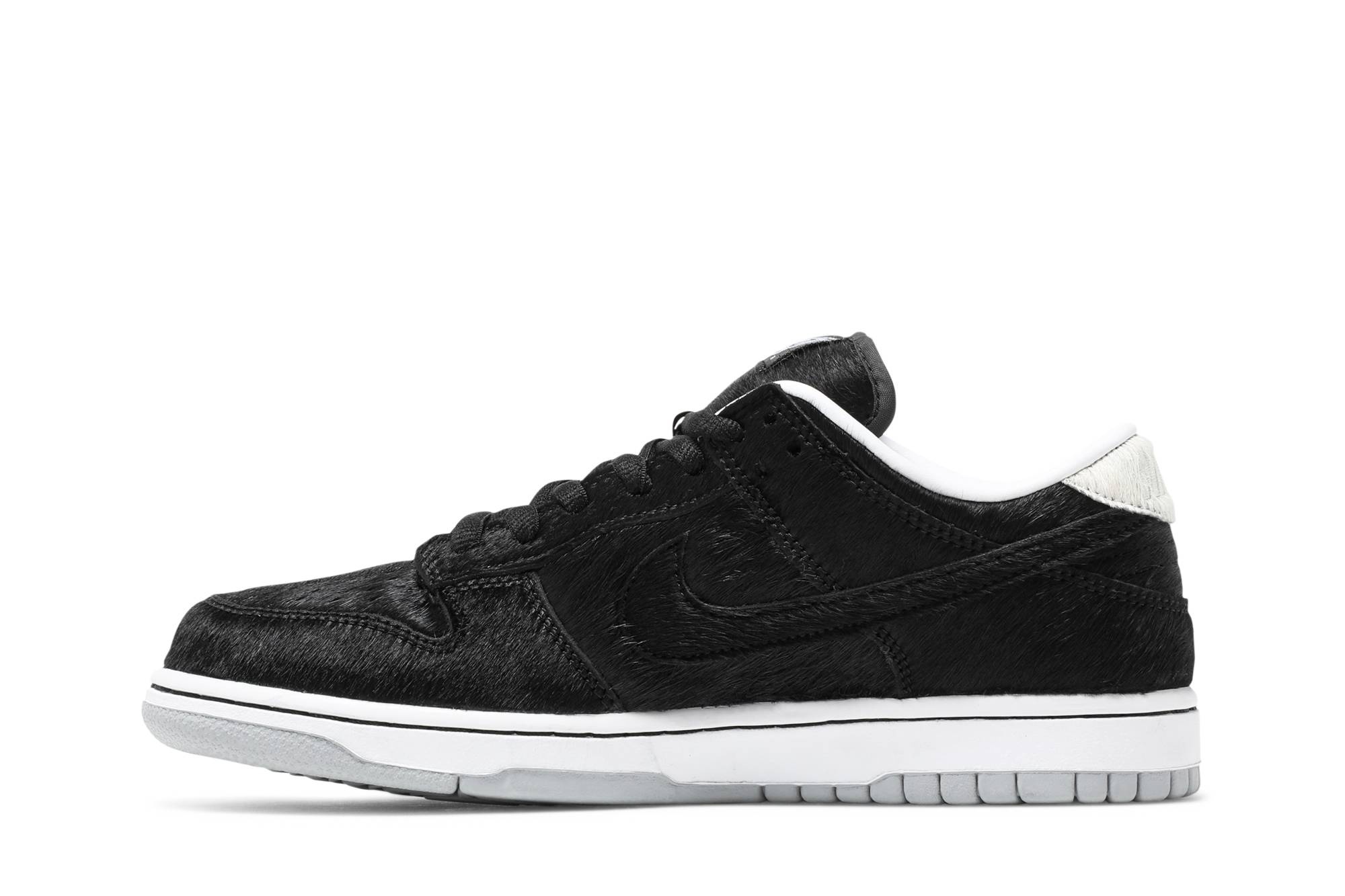 Medicom Toy x Dunk Low SB 'BE@RBRICK' - 3