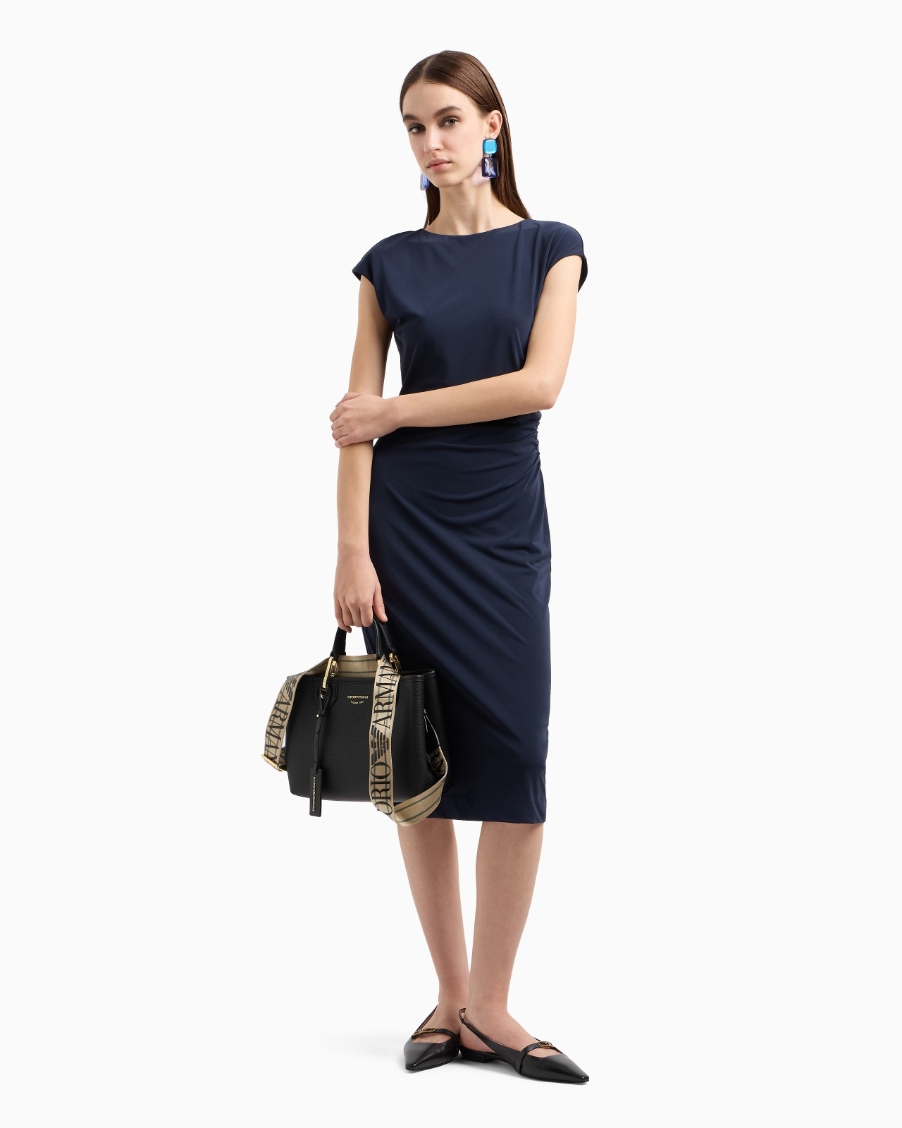 SHORT-SLEEVED DRESS IN MILANO-STITCH FABRIC - 4