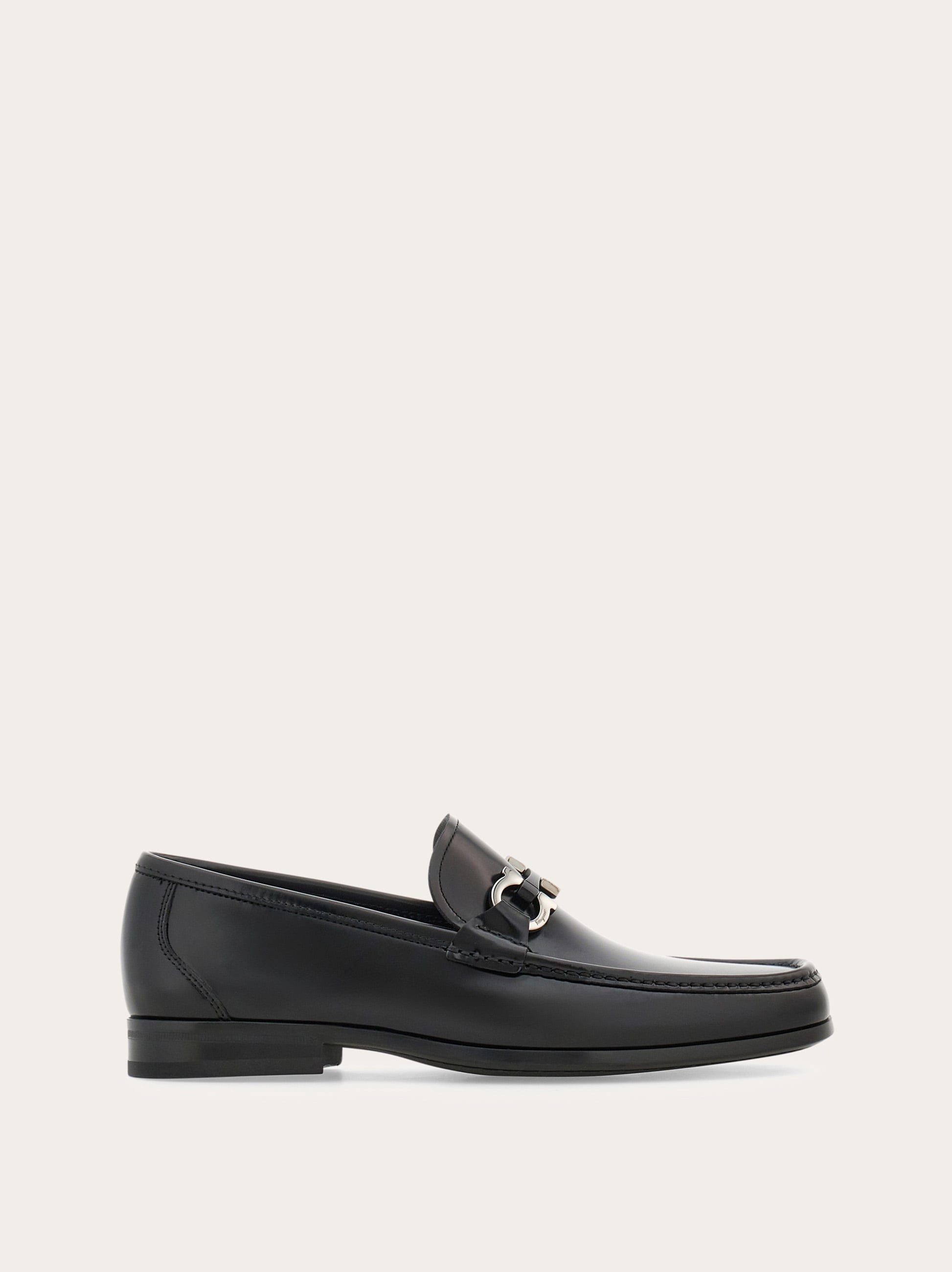 Ferragamo♪SALE♪0776493 FERRAGAMO Moccasin with Gancini ornament | REVERSIBLE