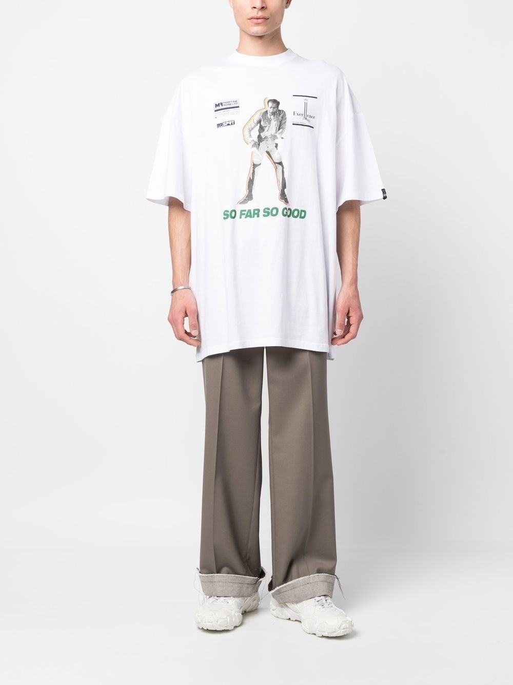 graphic-print short-sleeved T-shirt - 2