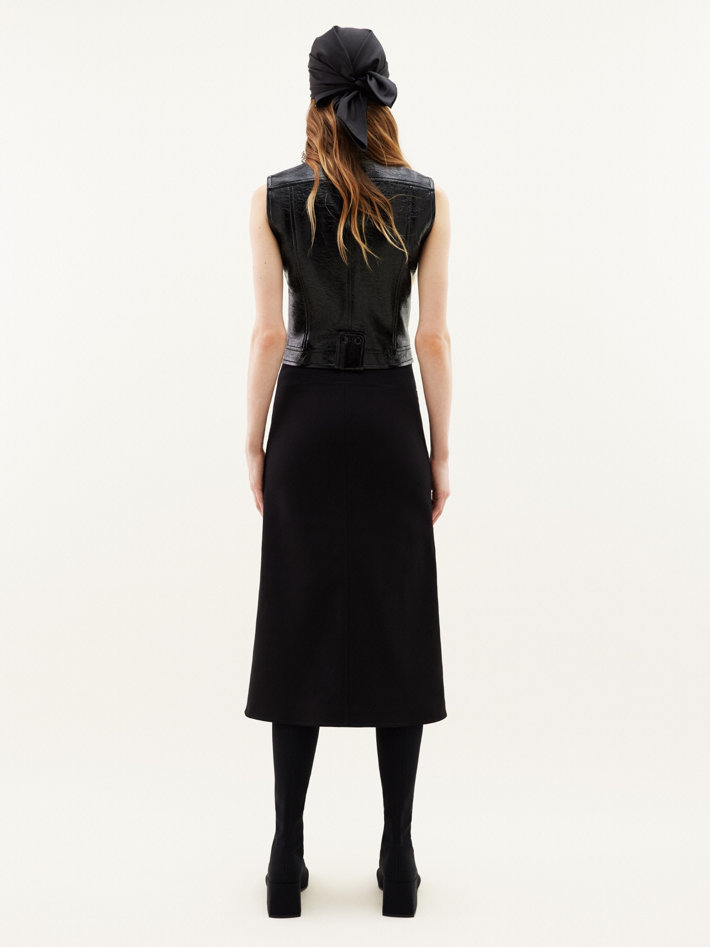 VINYL SLEEVELESS JACKET - 4