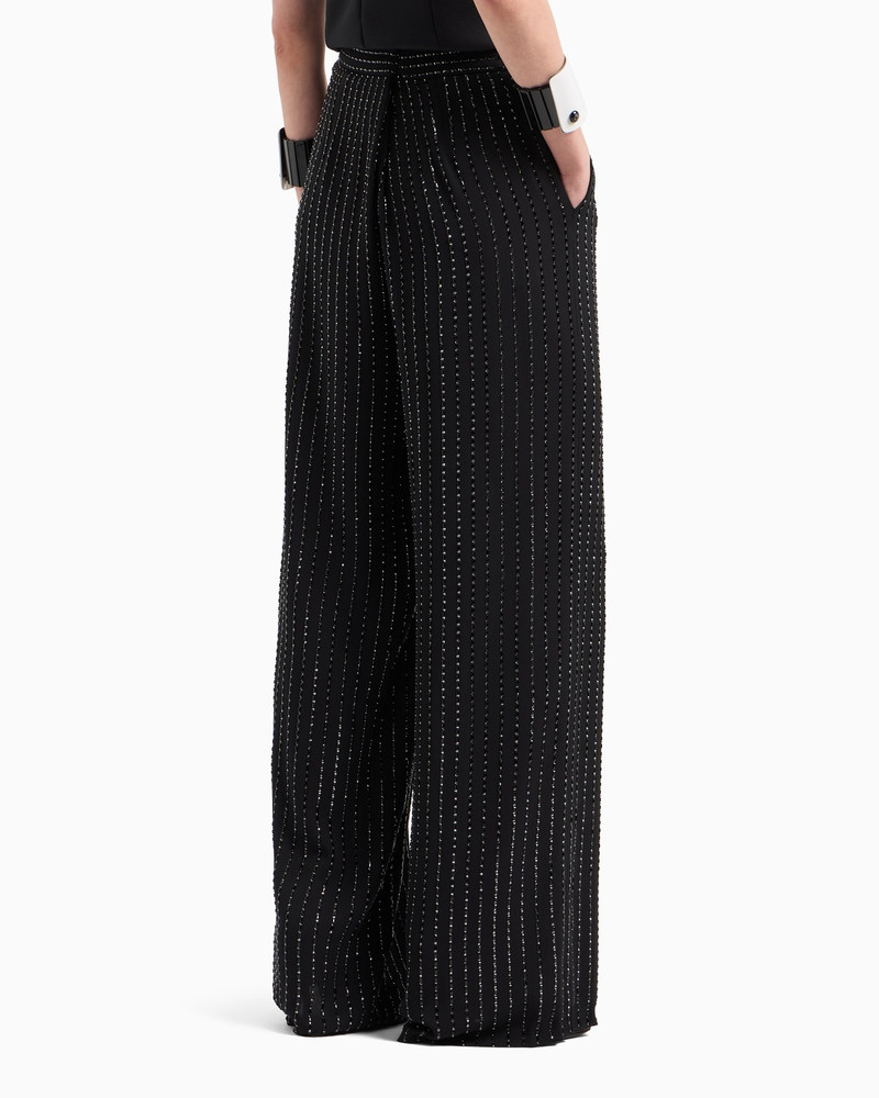 EMBROIDERY로 WIDE-LEG SILK 트레이너 3