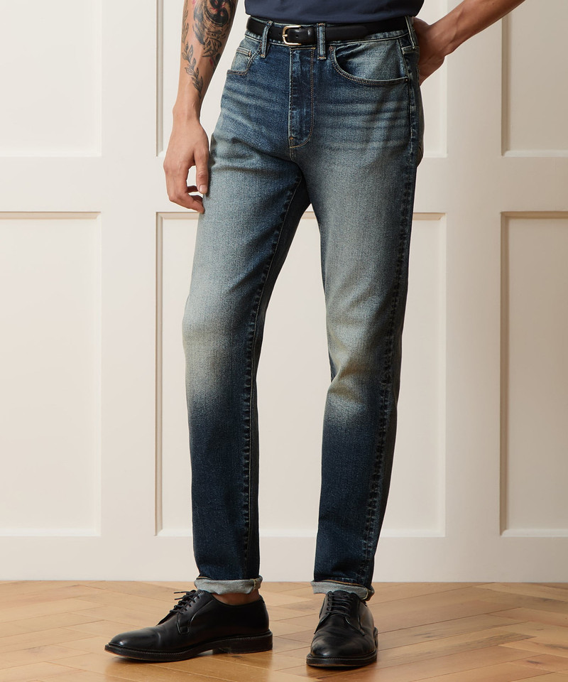 TODD SNYDER High-Rise Slim Stretch Jean in Vintage Knee outlook