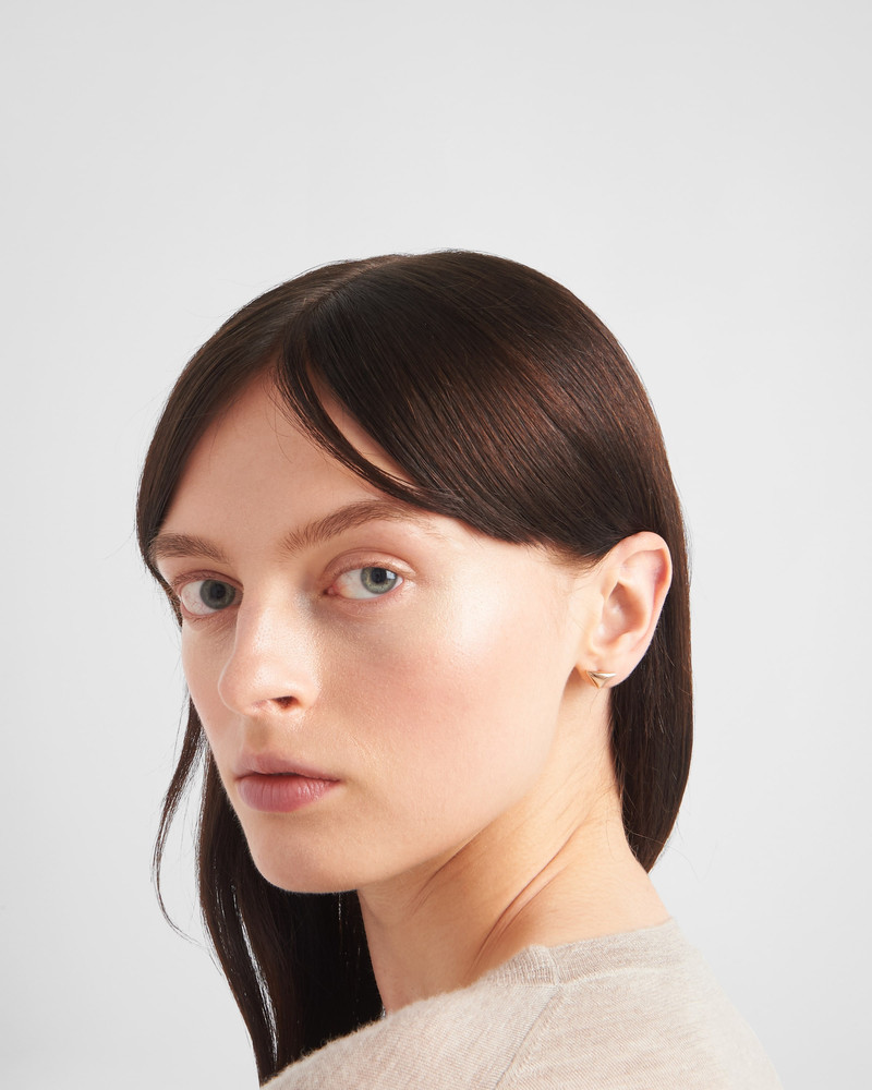 Eternal Gold nano triangle mono earring in pink gold 5