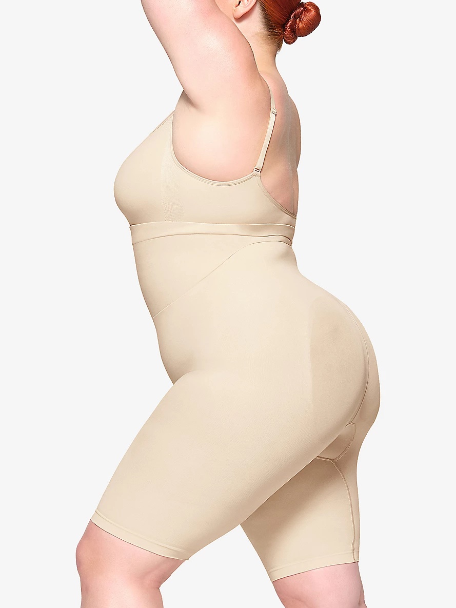 Sculpt fitted stretch-woven shorts - 3