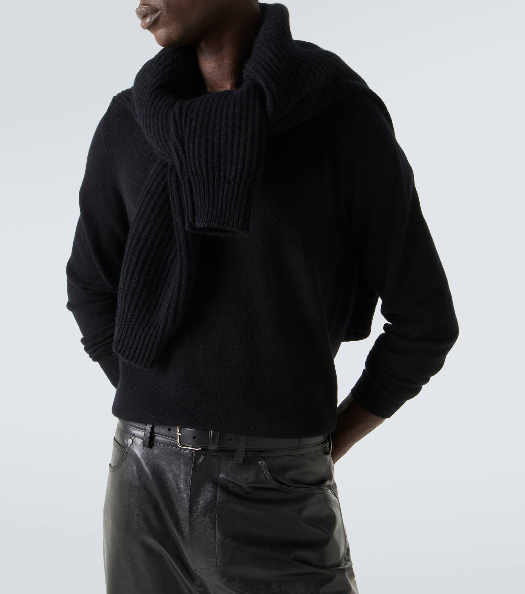 Cashmere sweater - 5