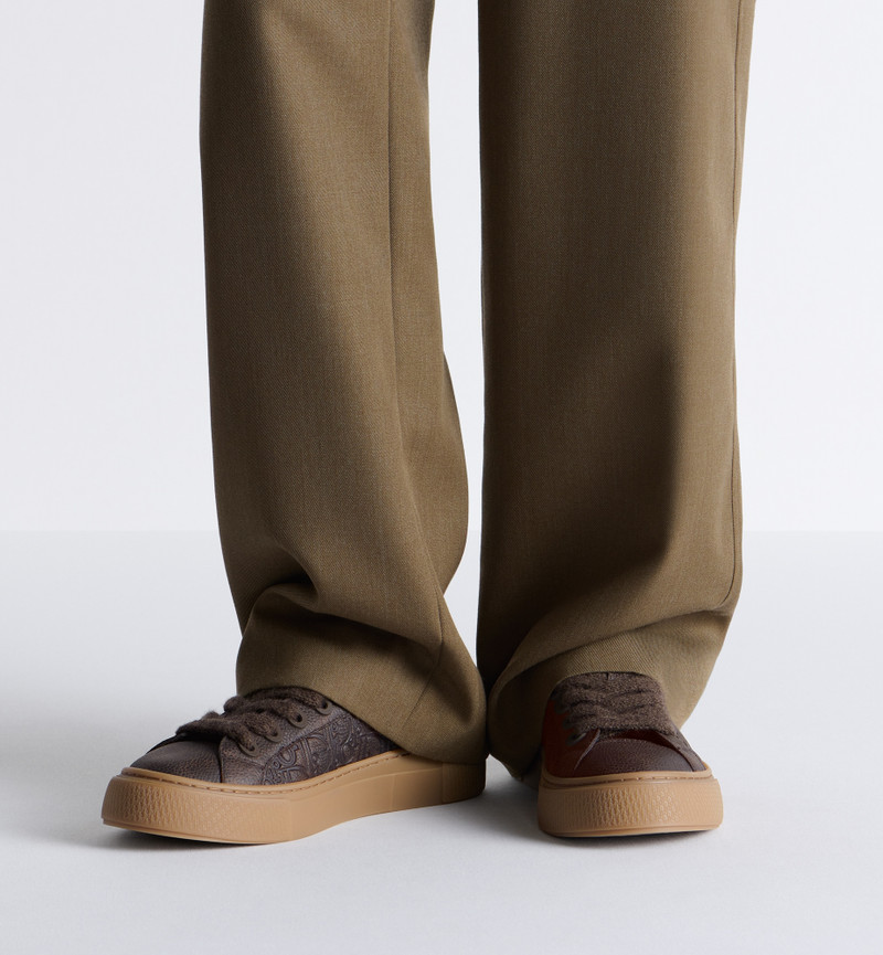 B33 Spin Sneaker 2