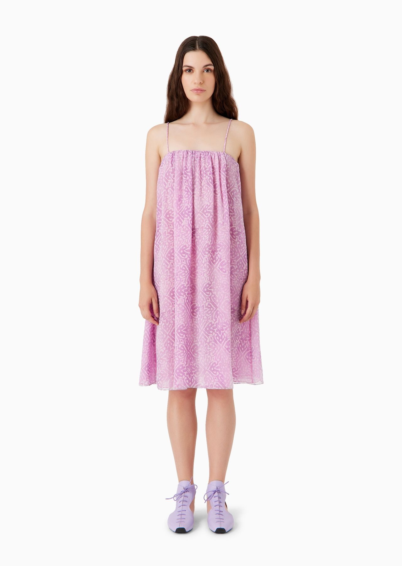 Silk-crépon dress with stencil flower print and oversized satin belt - 2