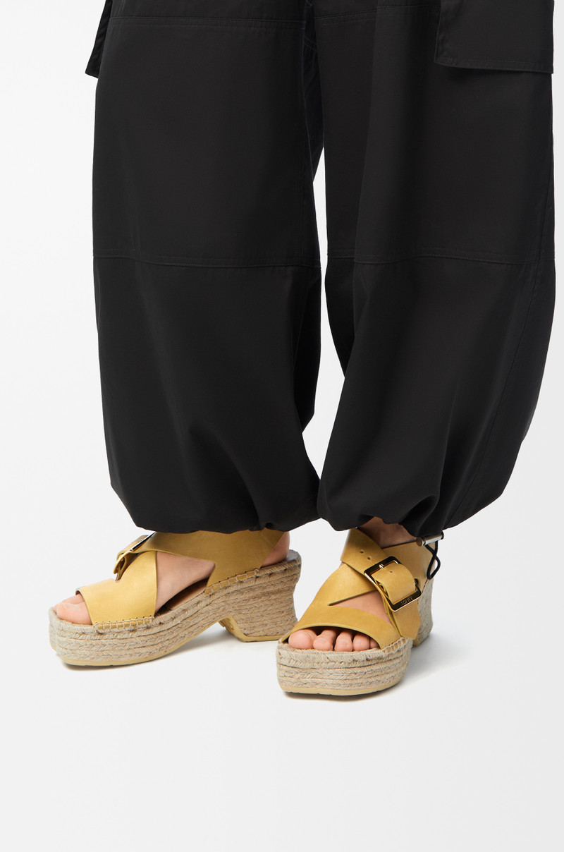 Loewe Petal espadrille platform sandal in vegetable-tanned calfskin outlook