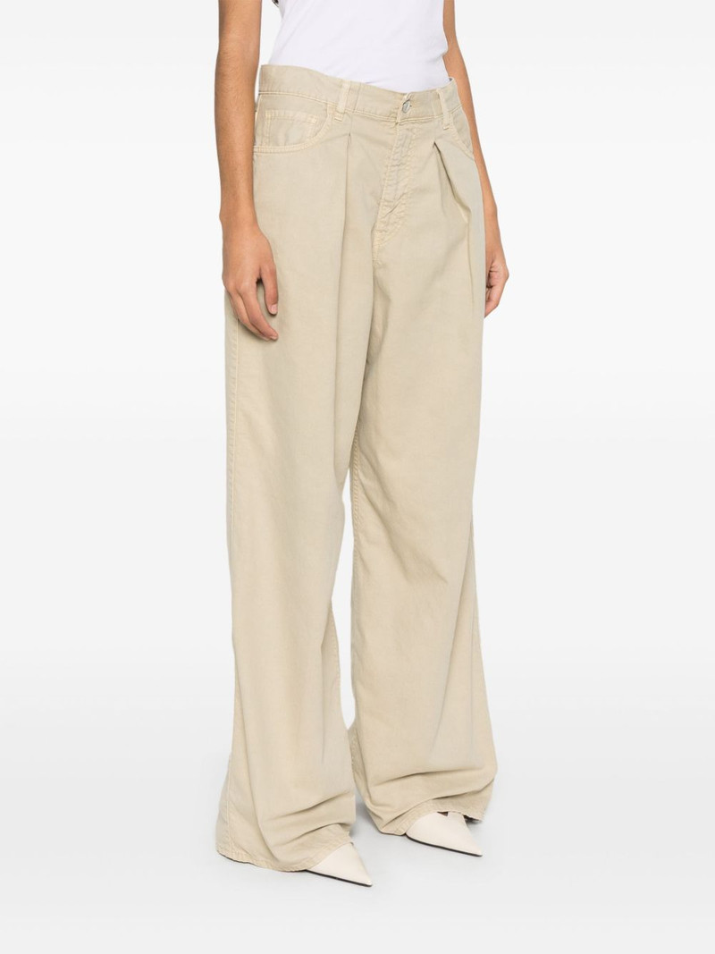 wide-leg jeans 3