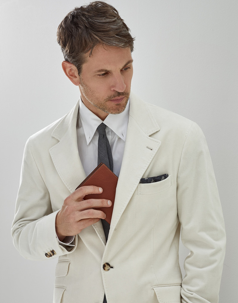 Grained calfskin passport holder 3