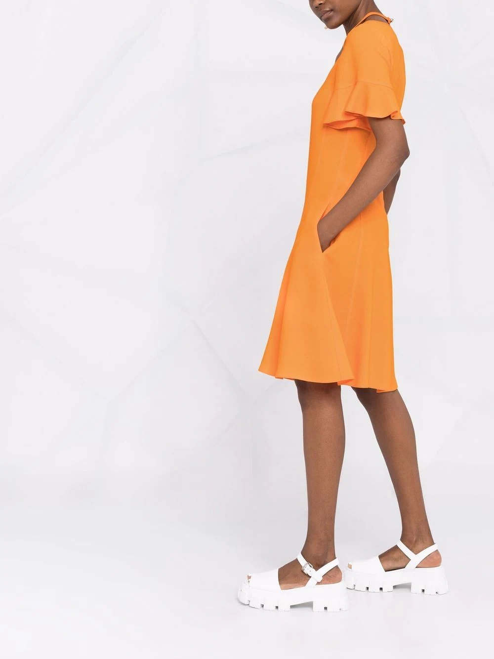 cut-out V-neck flared dress - 11
