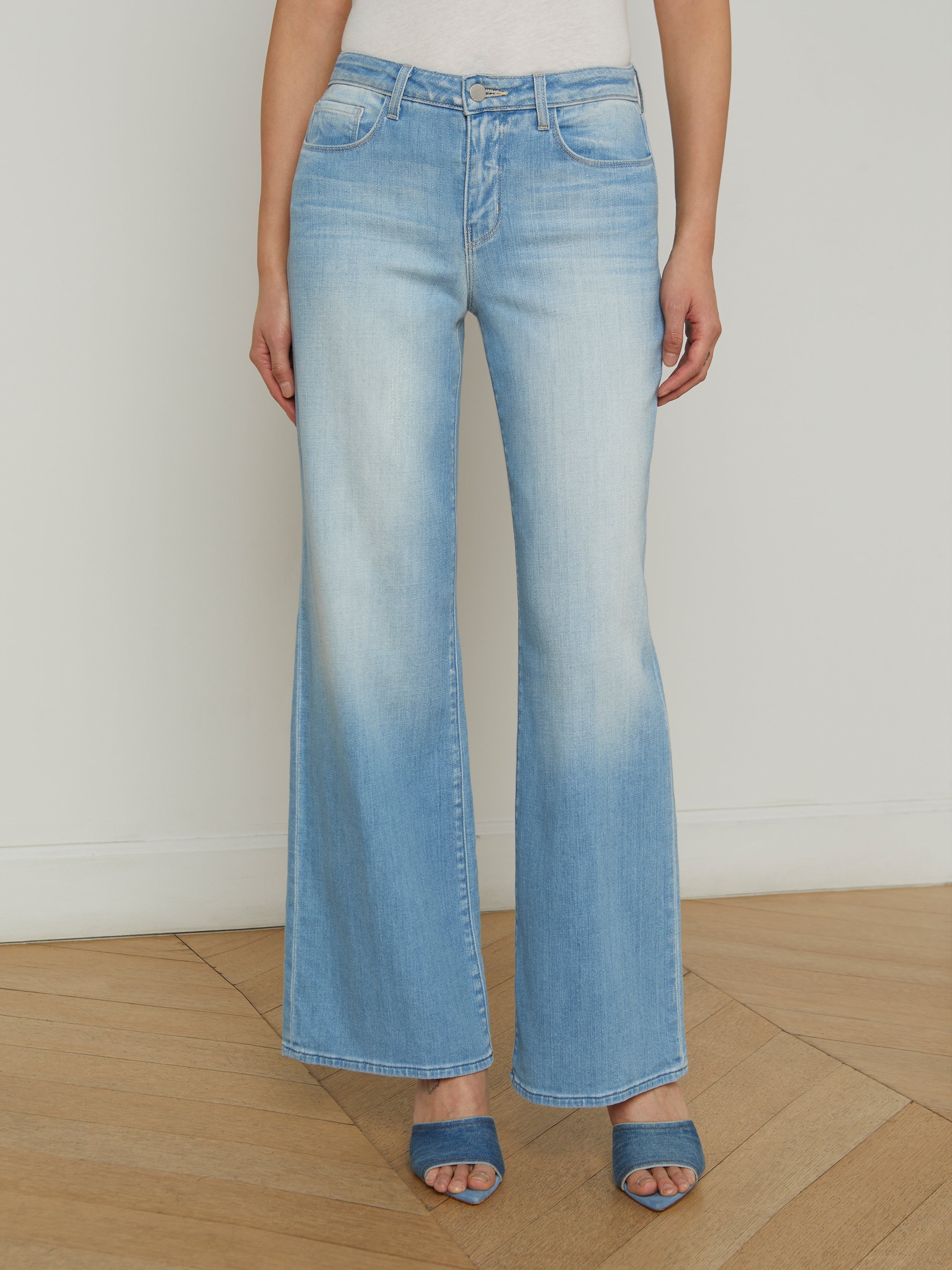 Alicent Wide-Leg Jean - 3