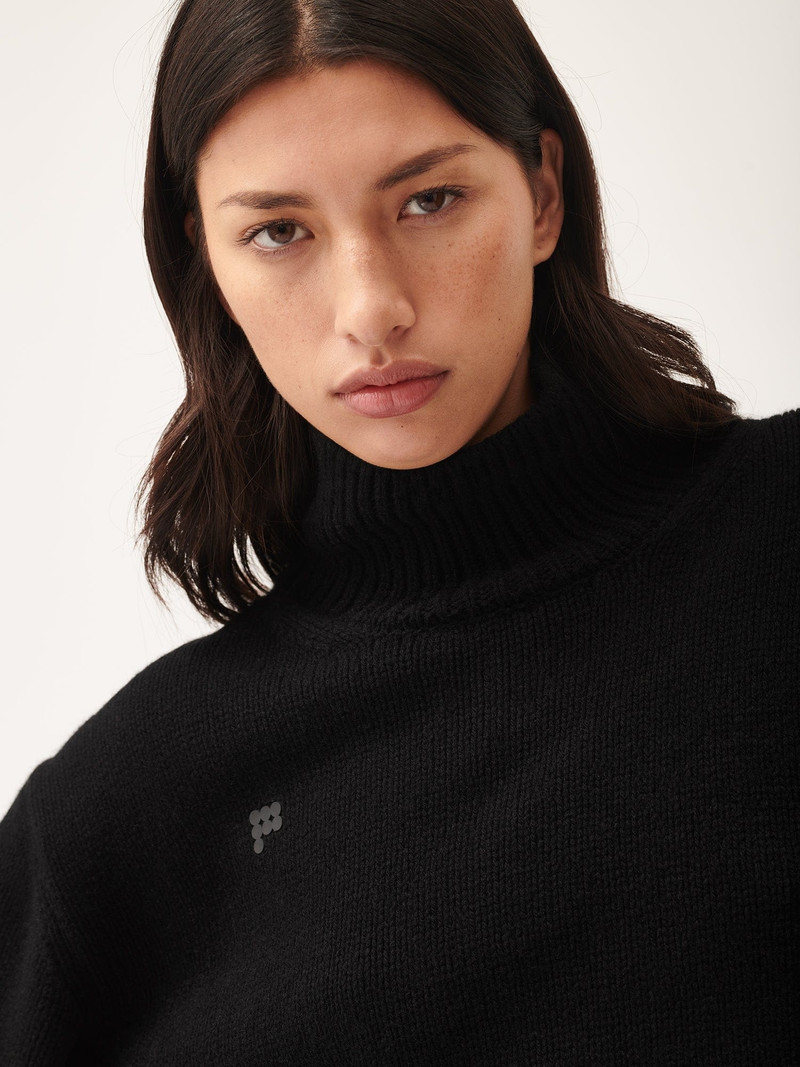 Women's Recycled Cashmere Turtleneck Sweater - Black 4