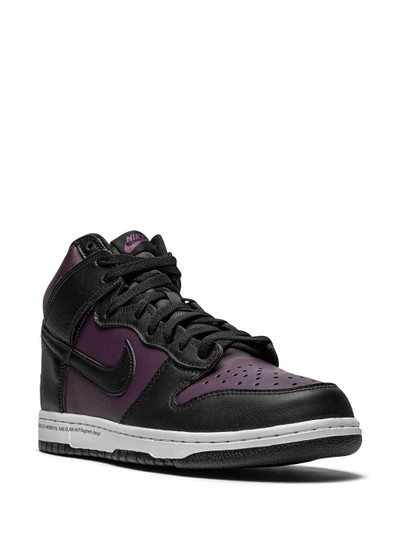 Nike Dunk High sneakers outlook