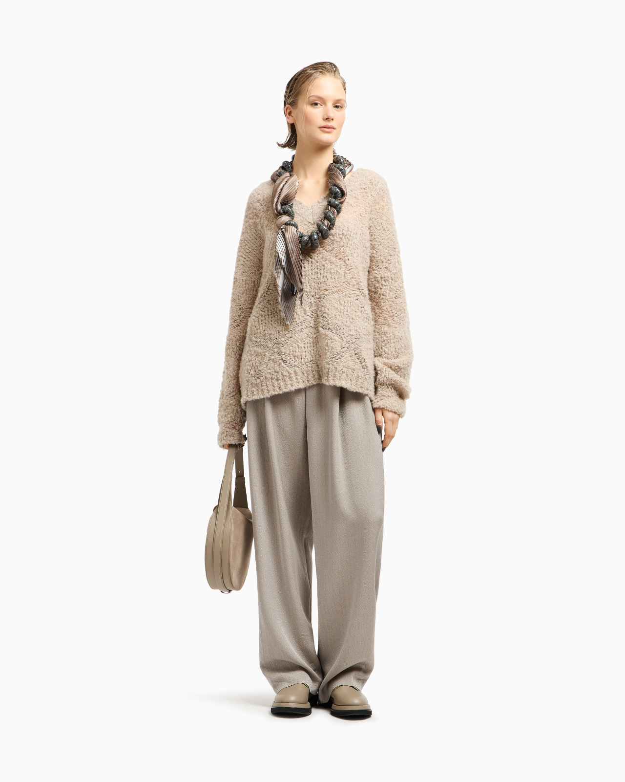 CASHMERE, ALPACA AND SILK V-NECK JUMPER - 2