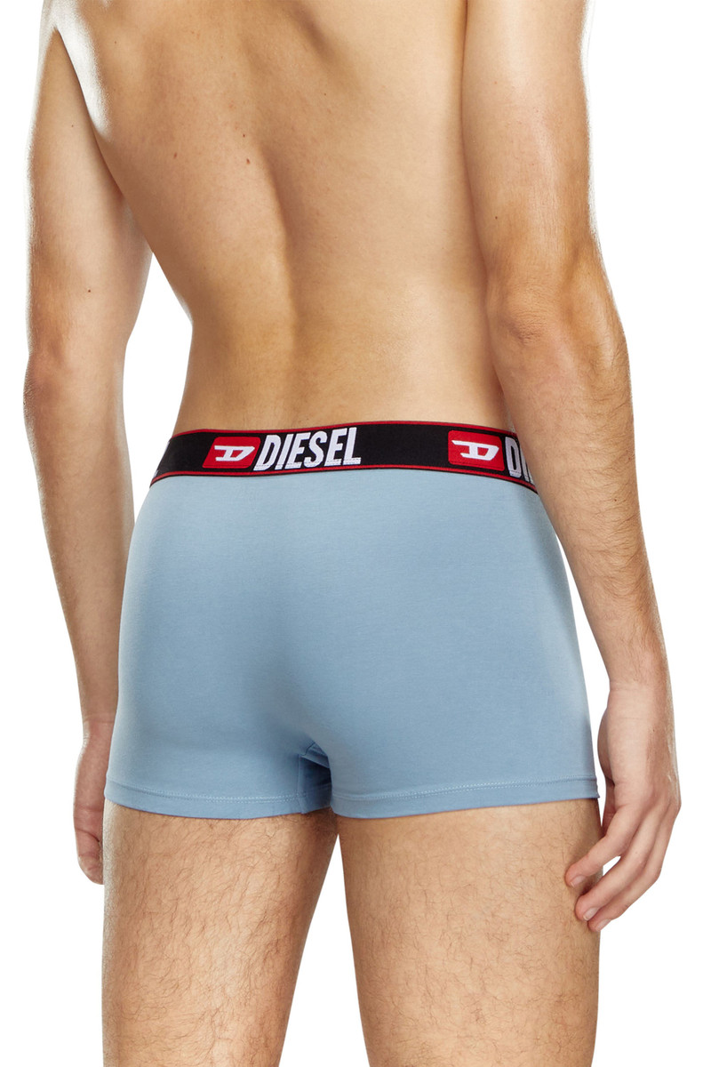 Diesel UMBX-DAMIENTHREEPACK outlook