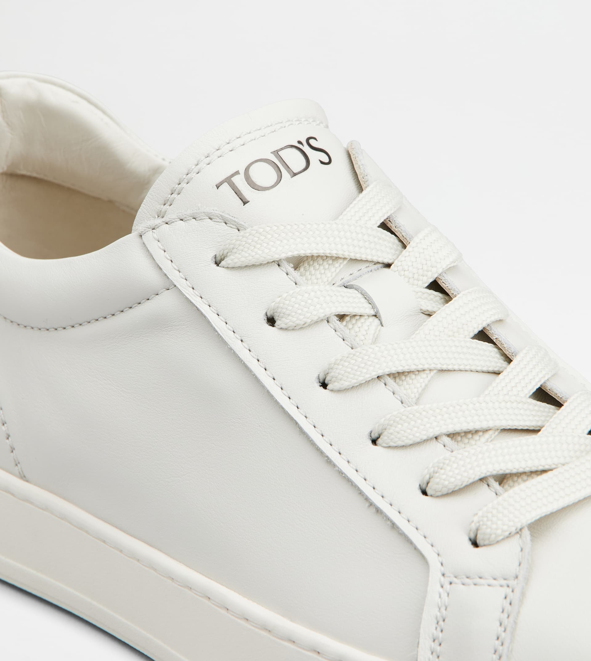 SNEAKERS IN LEATHER - WHITE - 5