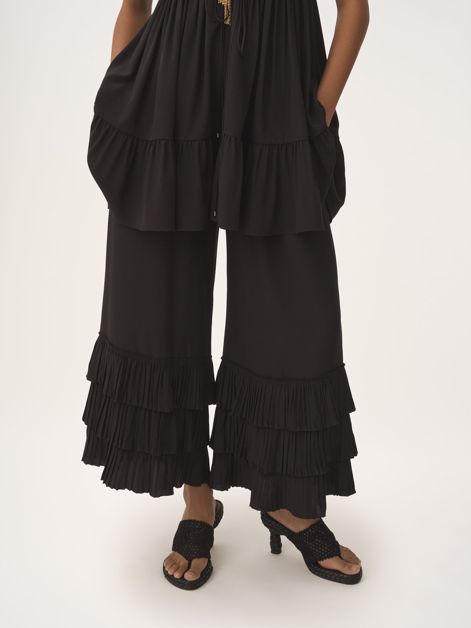 FLUID WIDE-LEG PANTS IN CRÊPE DE CHINE - 4