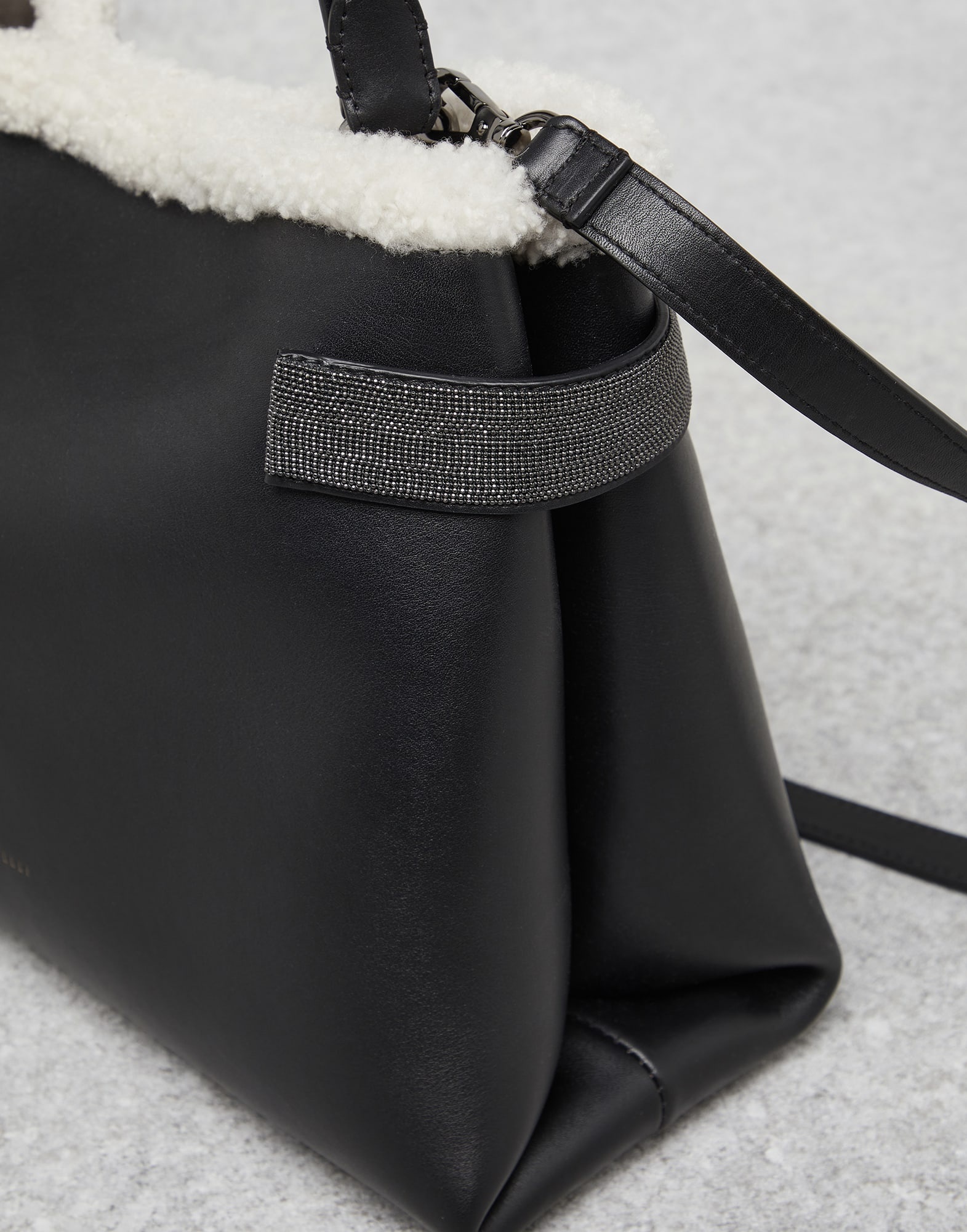 Matte calfskin bag with shearling trim and precious bands - 3