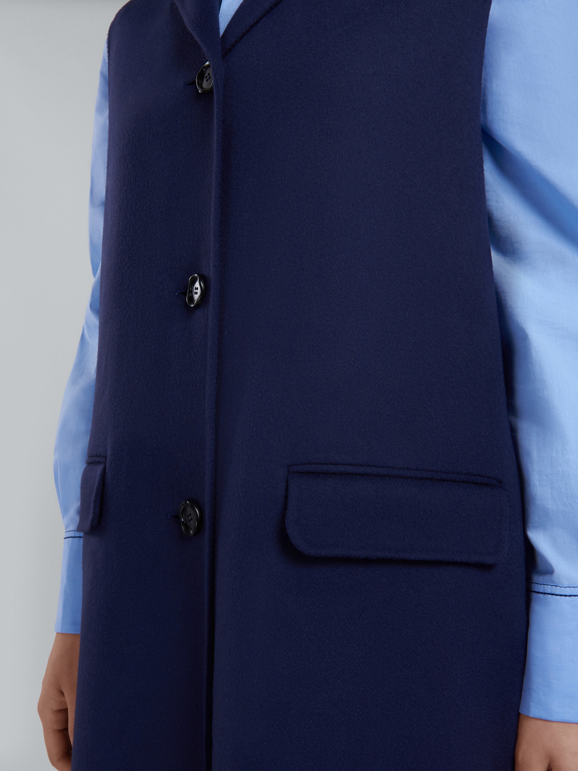 LONG BLUE VEST IN WOOL AND CASHMERE - 5