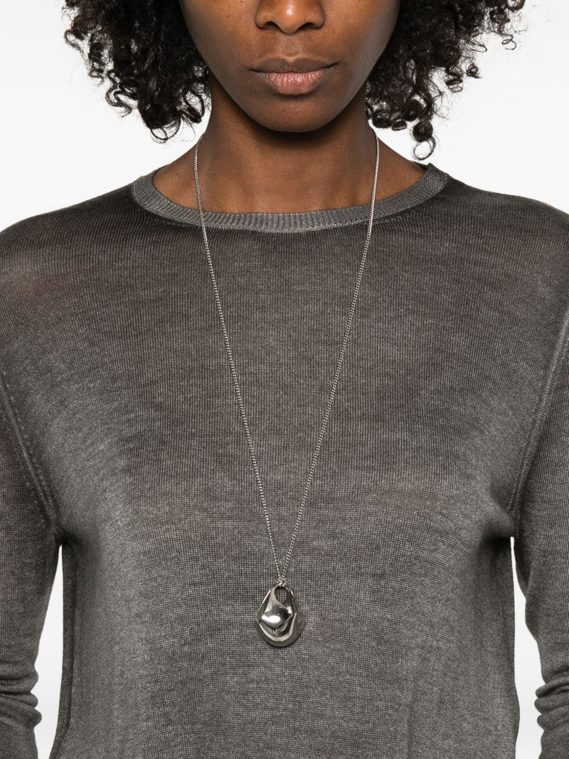 crew-neck top 5