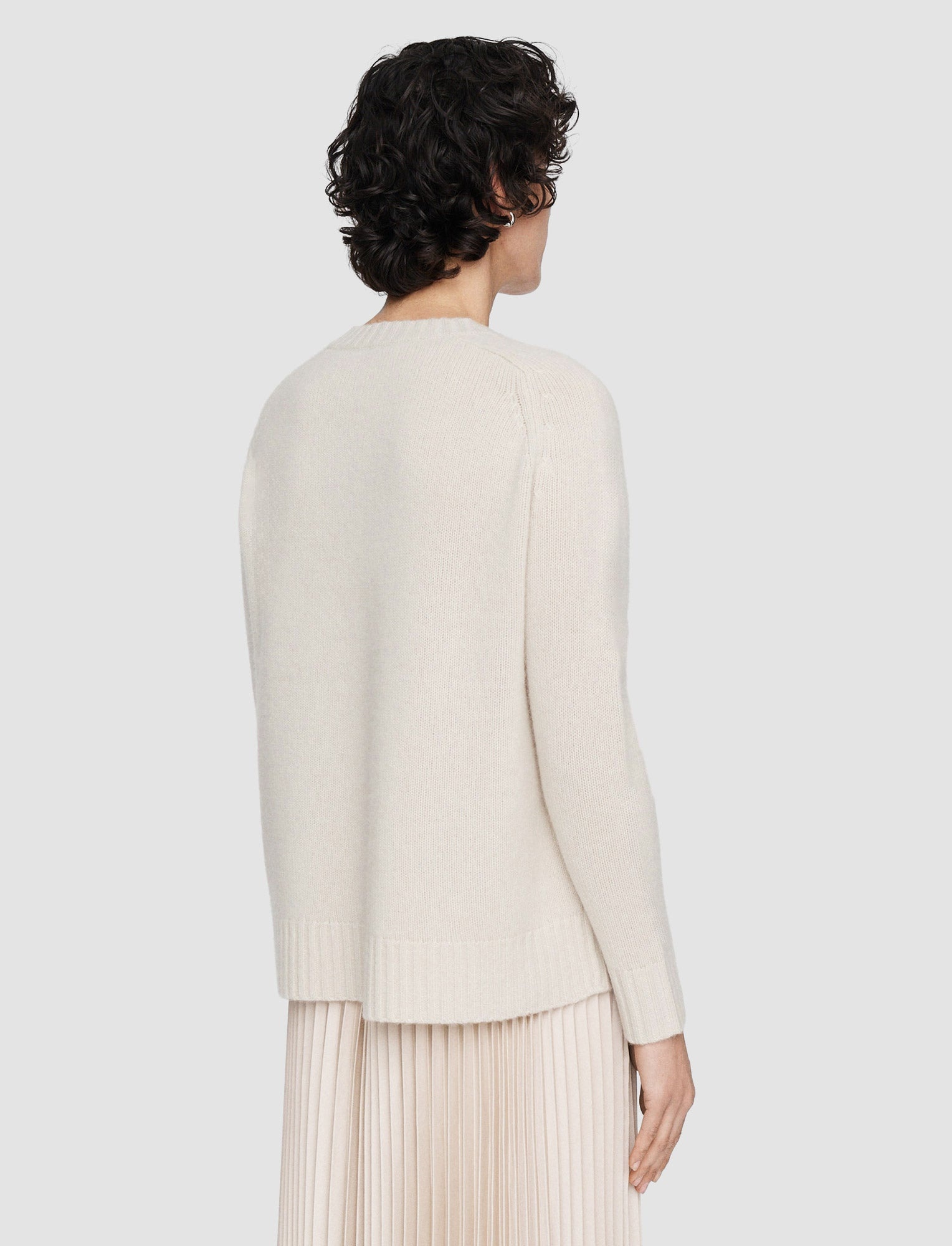 Open Cashmere V Neck Jumper - 4