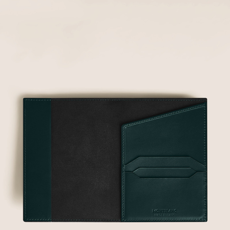 EXTREME 3.0 PASSPORT HOLDER 8