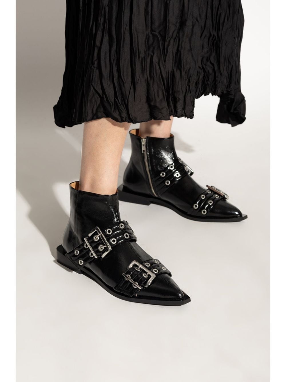 eyelet-detailing ankle boots - 2