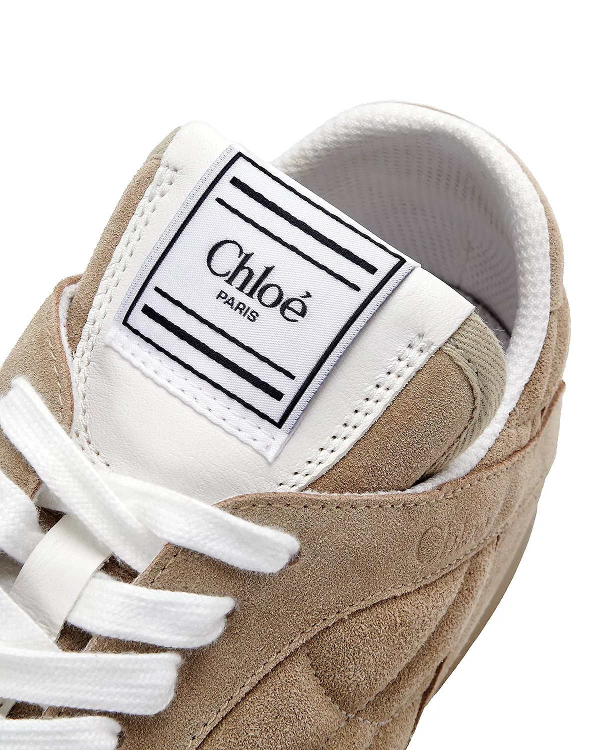 Women's Kick Sneakers - 7
