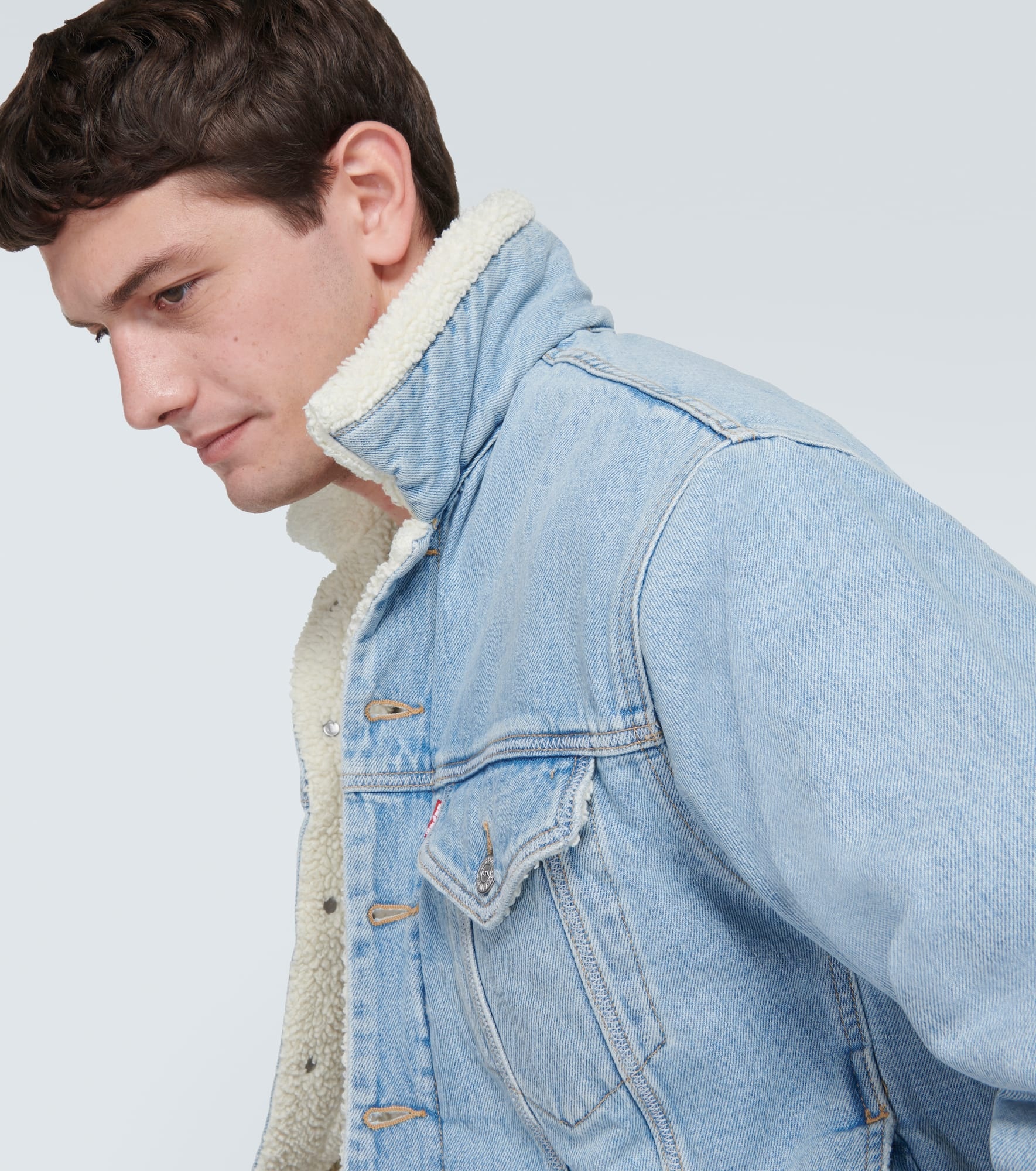 Faux fur-trimmed denim jacket - 5