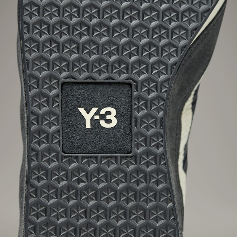 Y-3 Gazelle 11