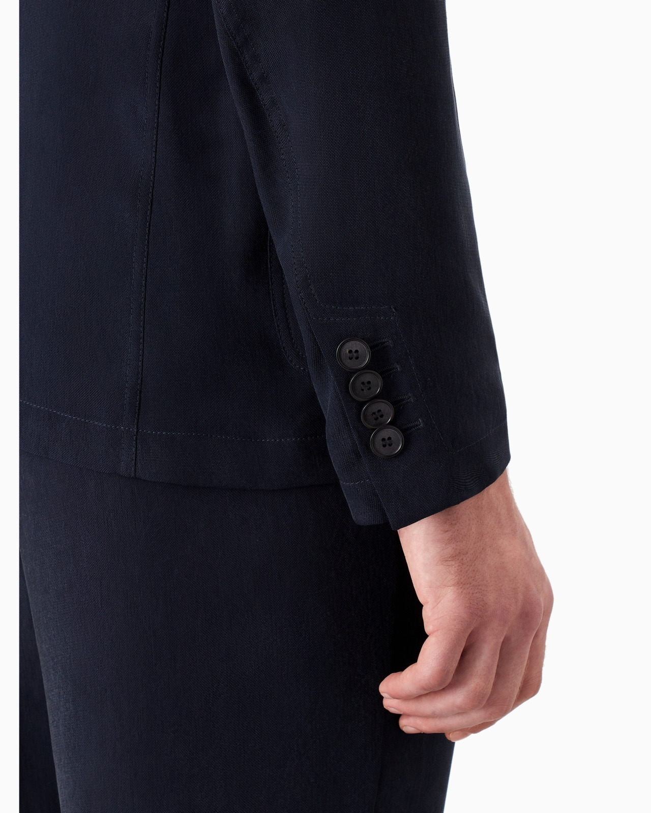 Icon single-breasted jacket in cupro - 7