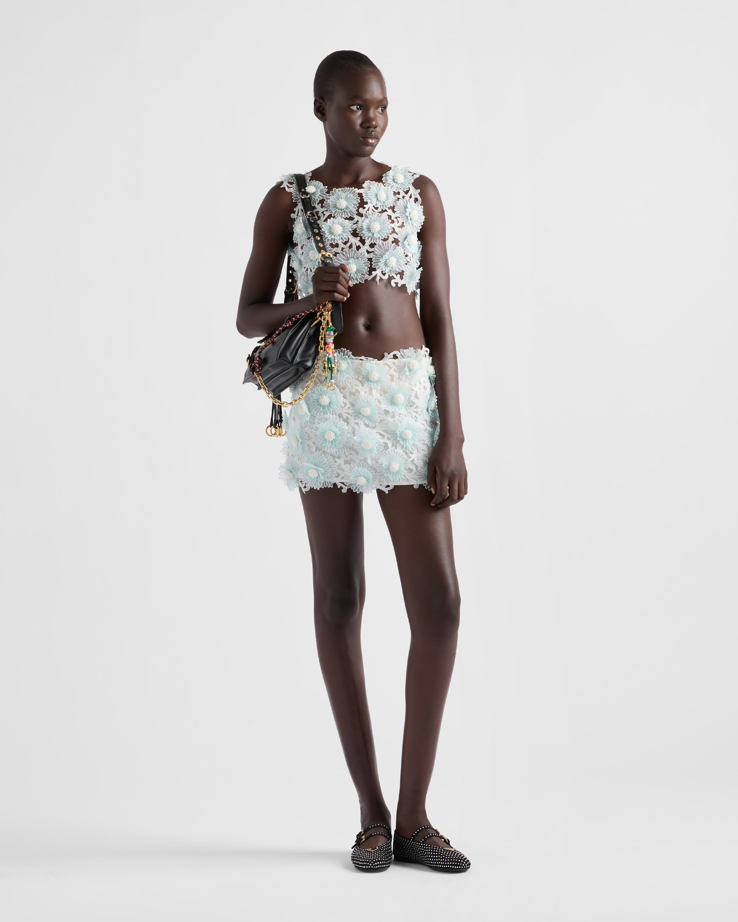 Guipure top with Dahlia embroidery - 2