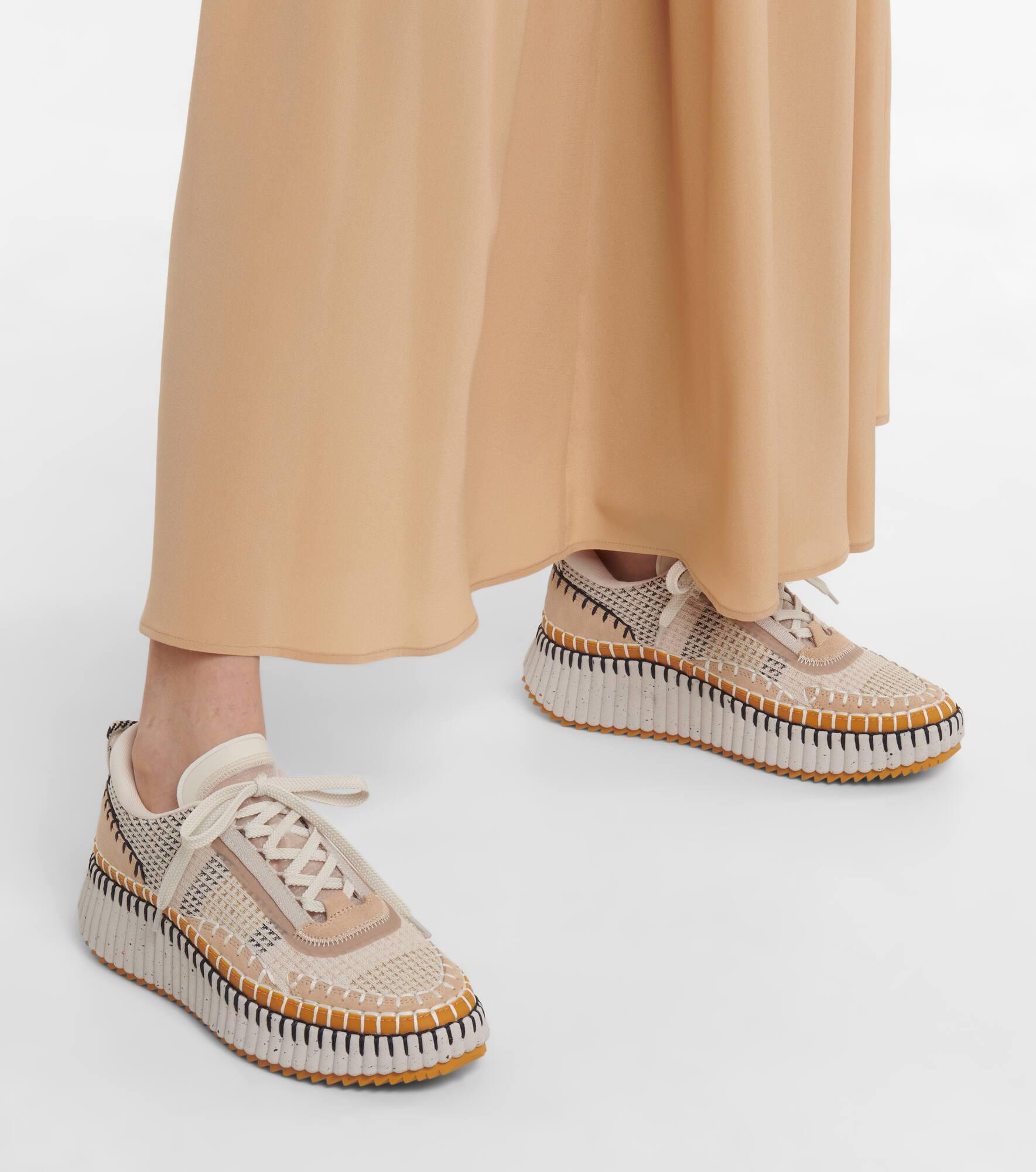 Nama sneakers - 4
