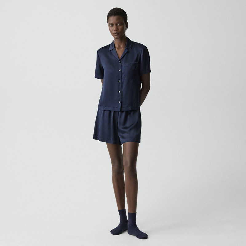 Short Pajama Set in Lounge Silk 3
