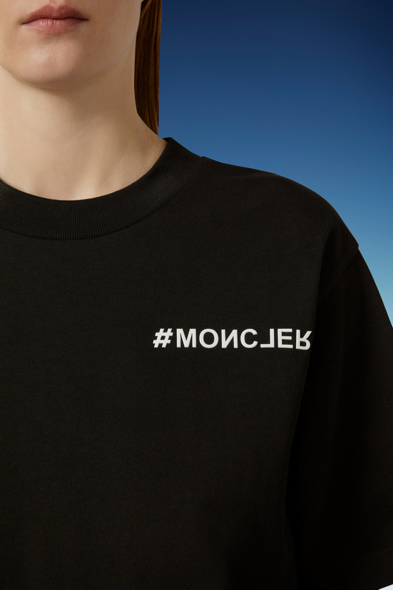 Logo T-Shirt 7