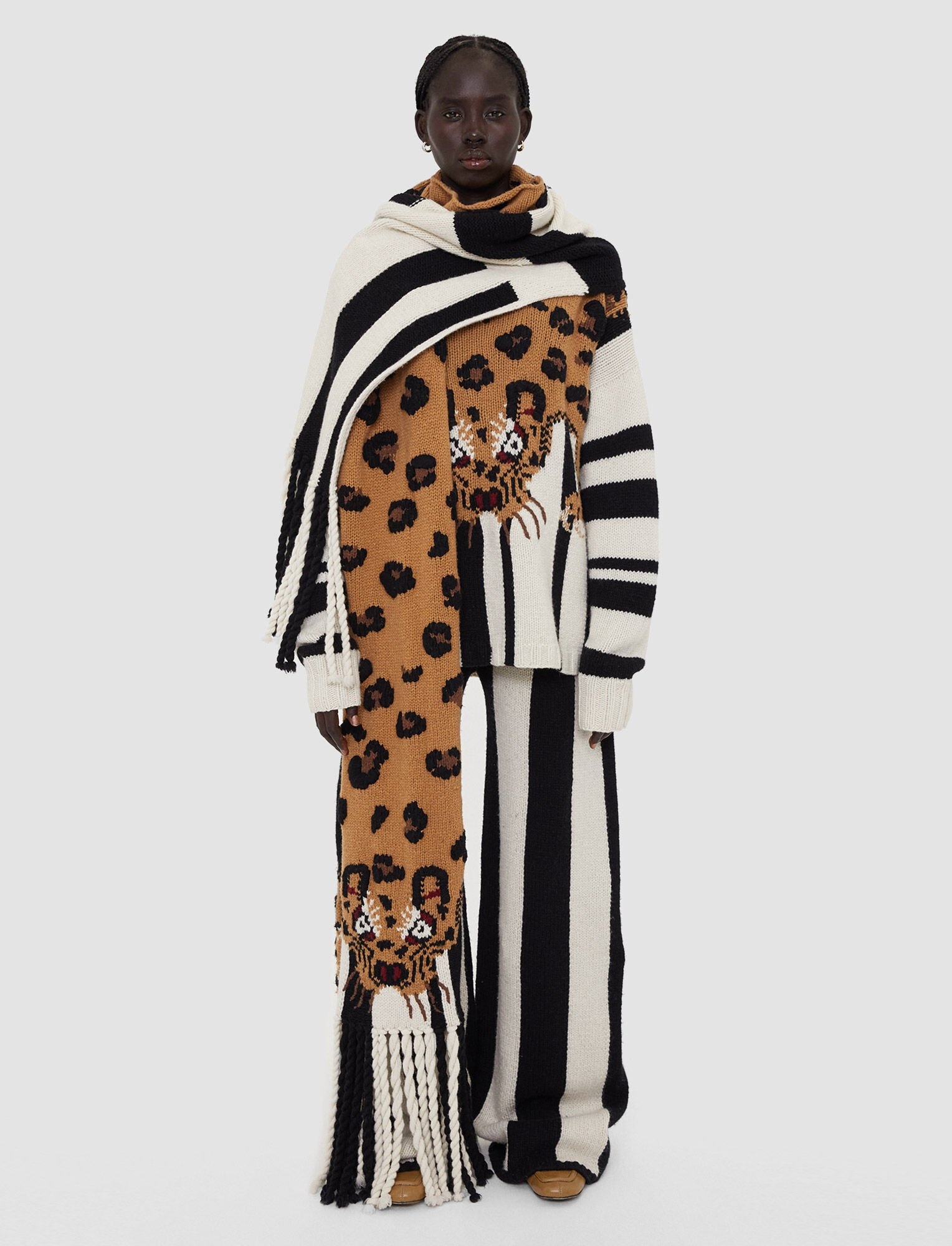 Leopard Knit Scarf - 4