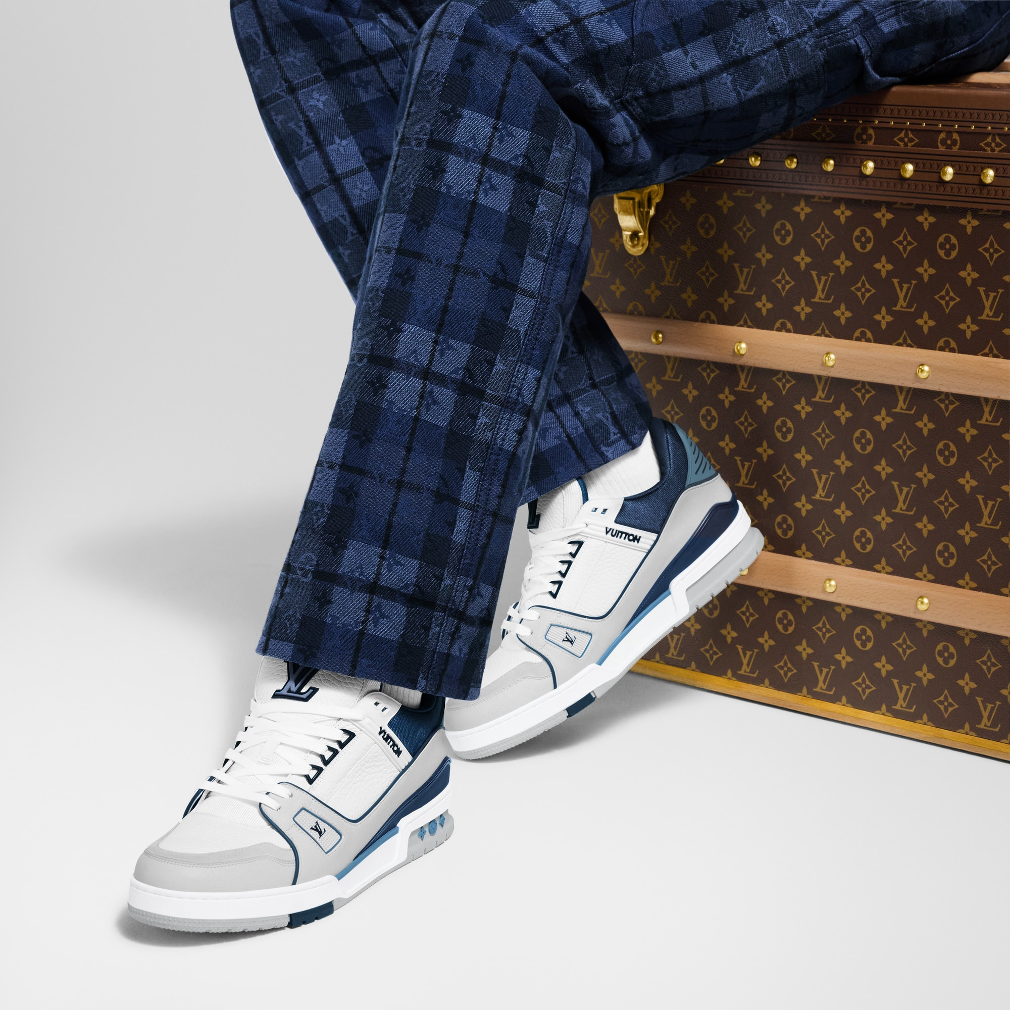 LV Trainer Sneaker - 7