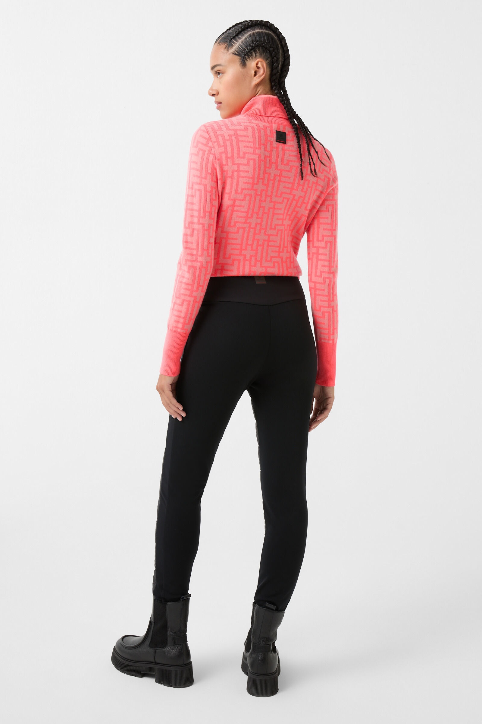 Cora quilted pants in Black - 3