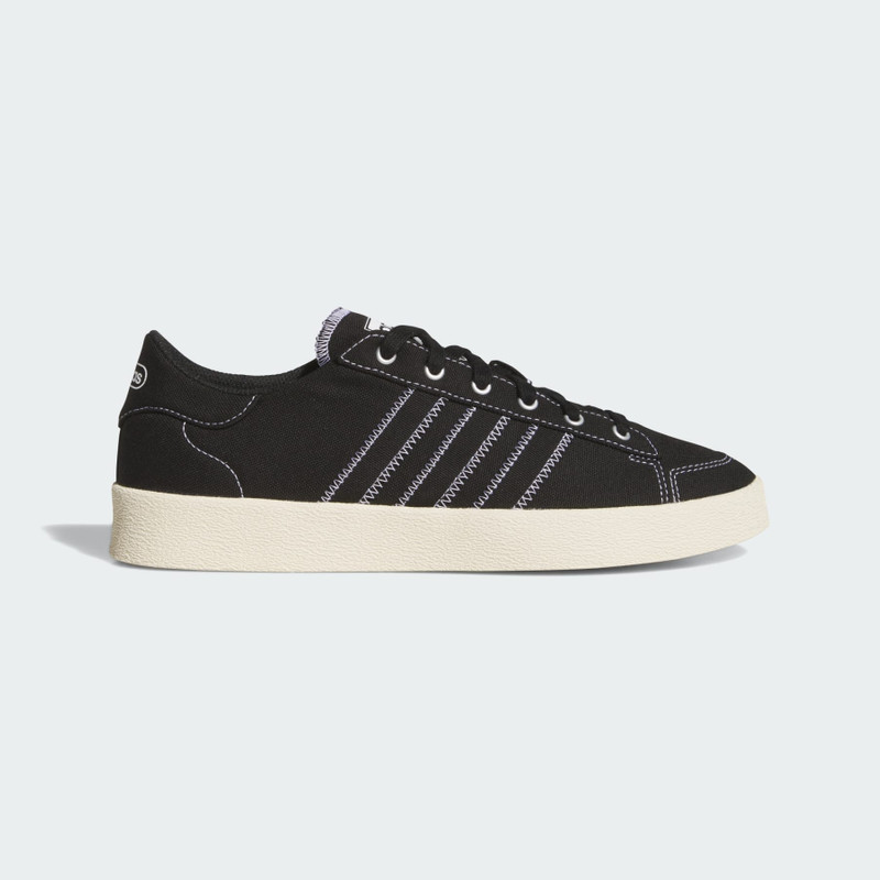 JUMP HOOK SHOES 1