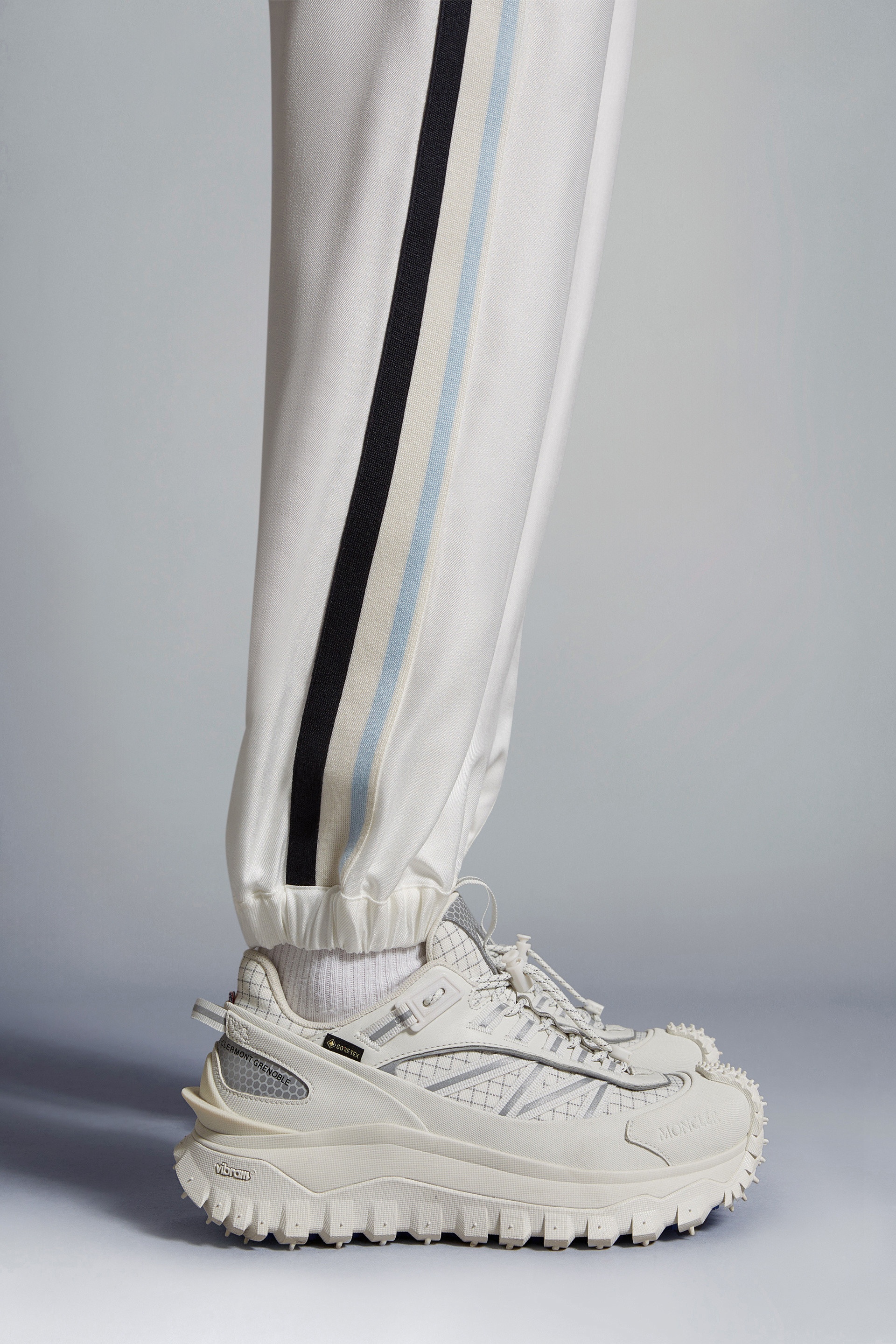 Twill Jogging Pants - 7