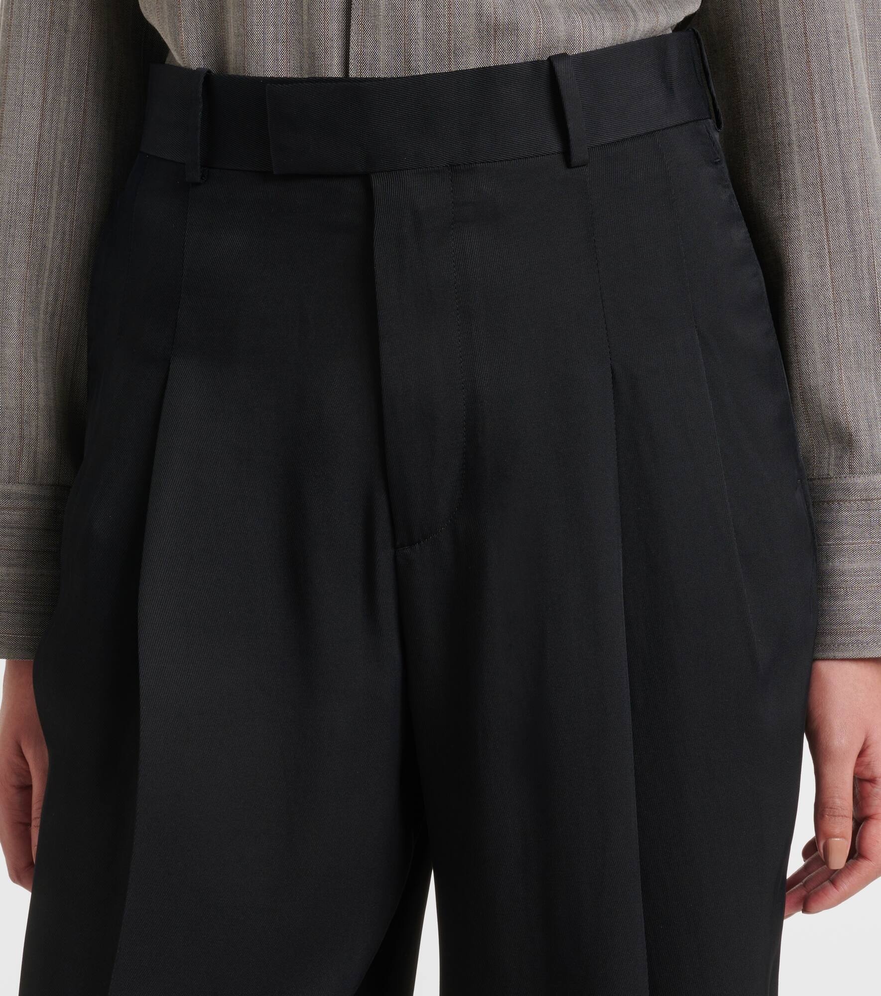 High-rise tapered pants - 4